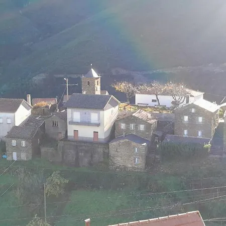 Casa Cerejeiras *