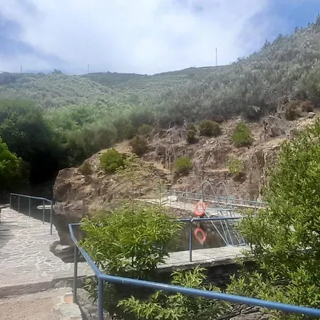 Casa Cerejeiras *